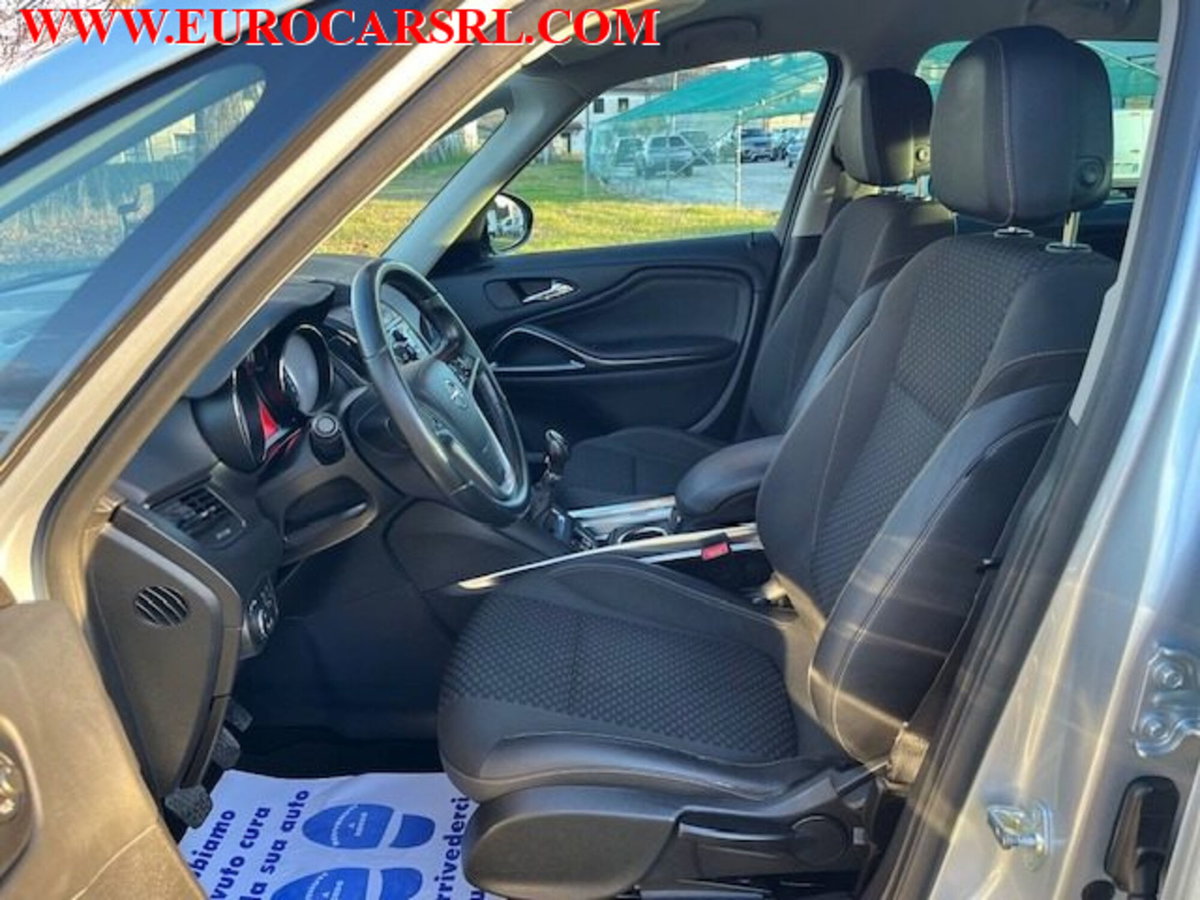 Opel Zafira Tourer 1.6 CDTi 136CV Start&Stop Cosmo (8)
