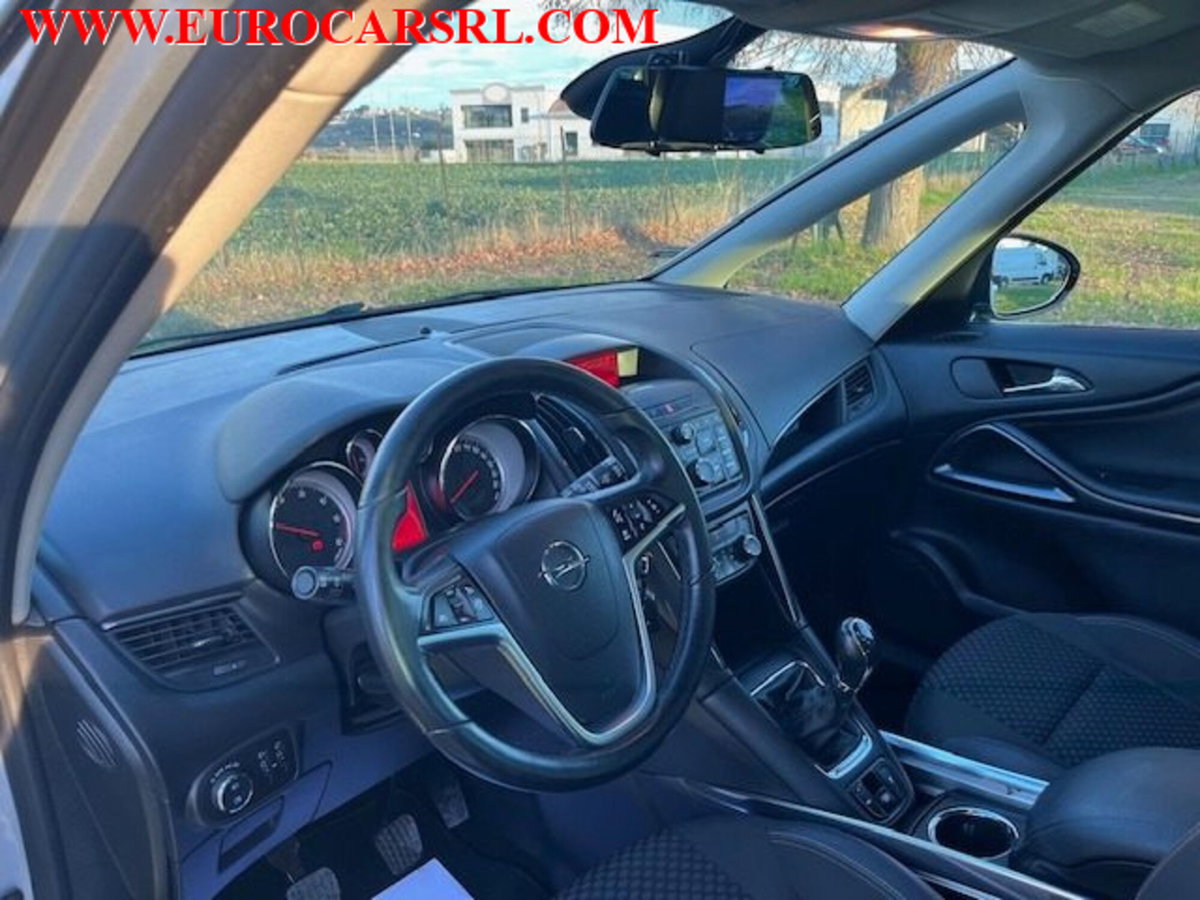 Opel Zafira Tourer 1.6 CDTi 136CV Start&Stop Cosmo (9)