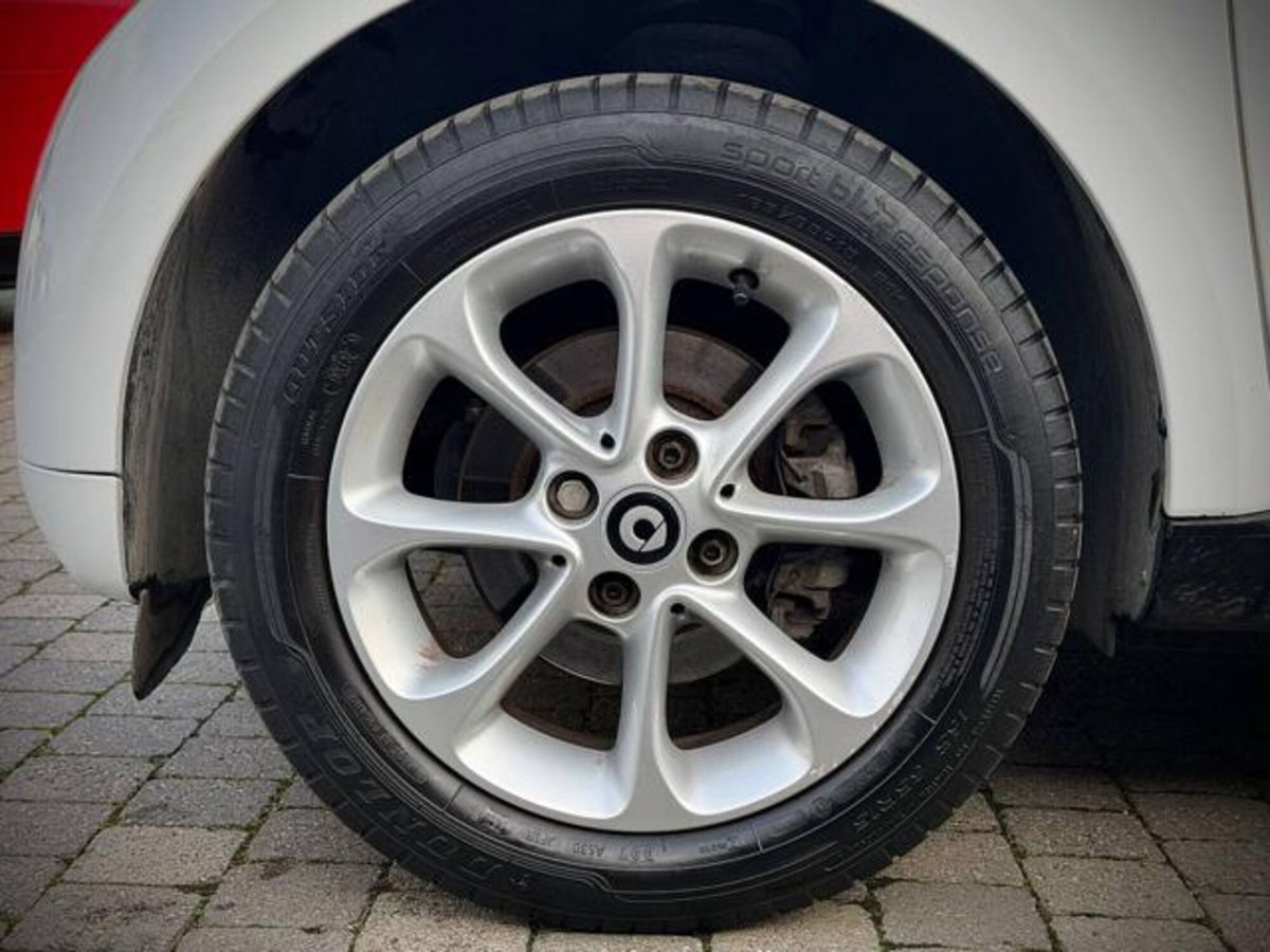 smart Fortwo 70 1.0 twinamic Youngster (13)
