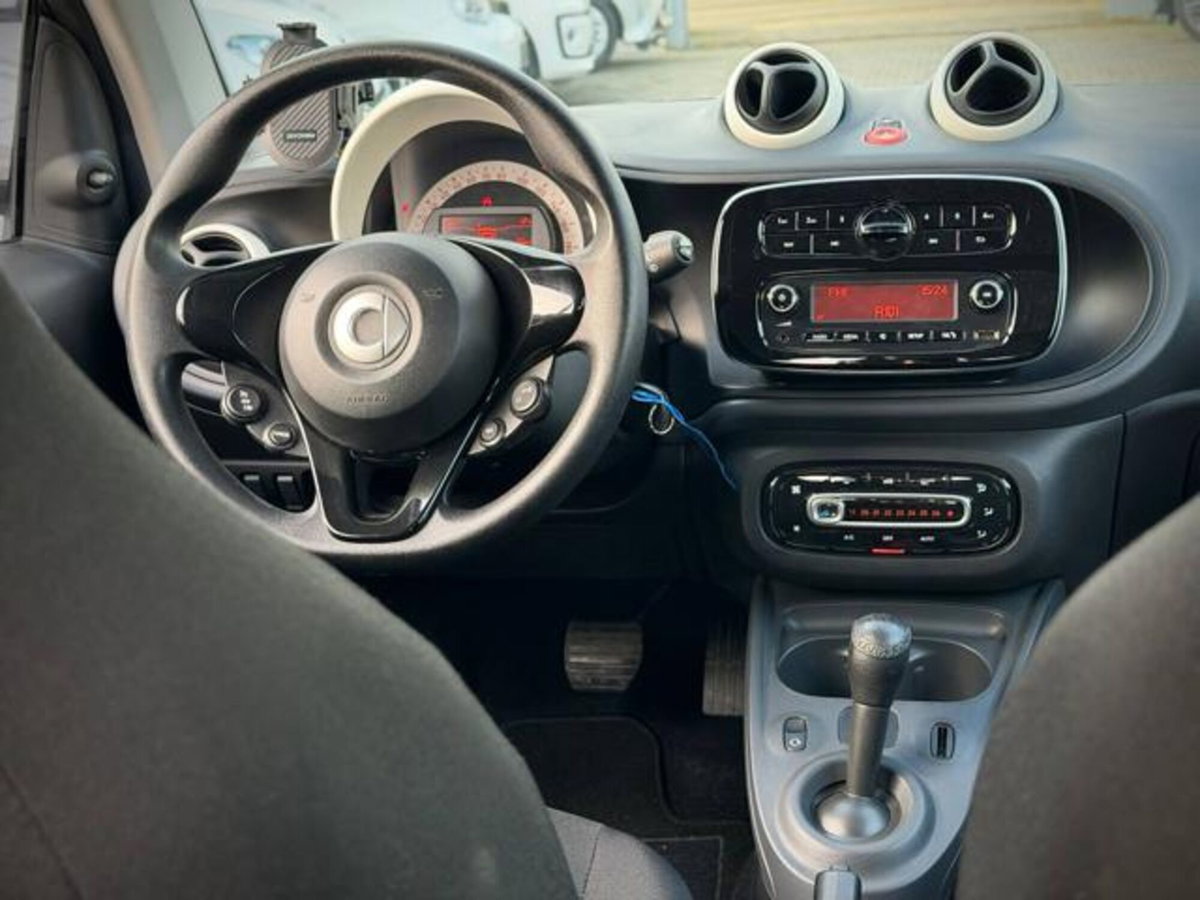 smart Fortwo 70 1.0 twinamic Youngster (18)