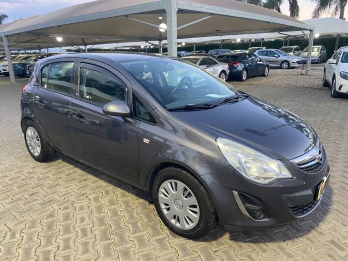 Opel Corsa 1.3 CDTI 75CV F.AP. 5 porte Club (2)