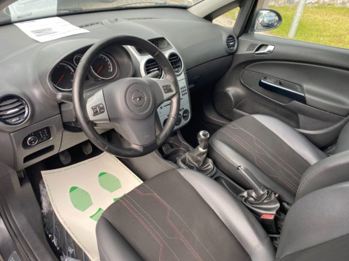 Opel Corsa 1.3 CDTI 75CV F.AP. 5 porte Club (5)