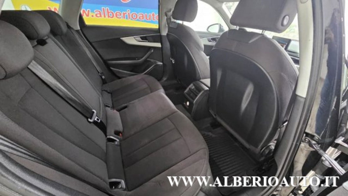 Audi A4 2.0 TDI 190 CV S tronic S line edition (10)