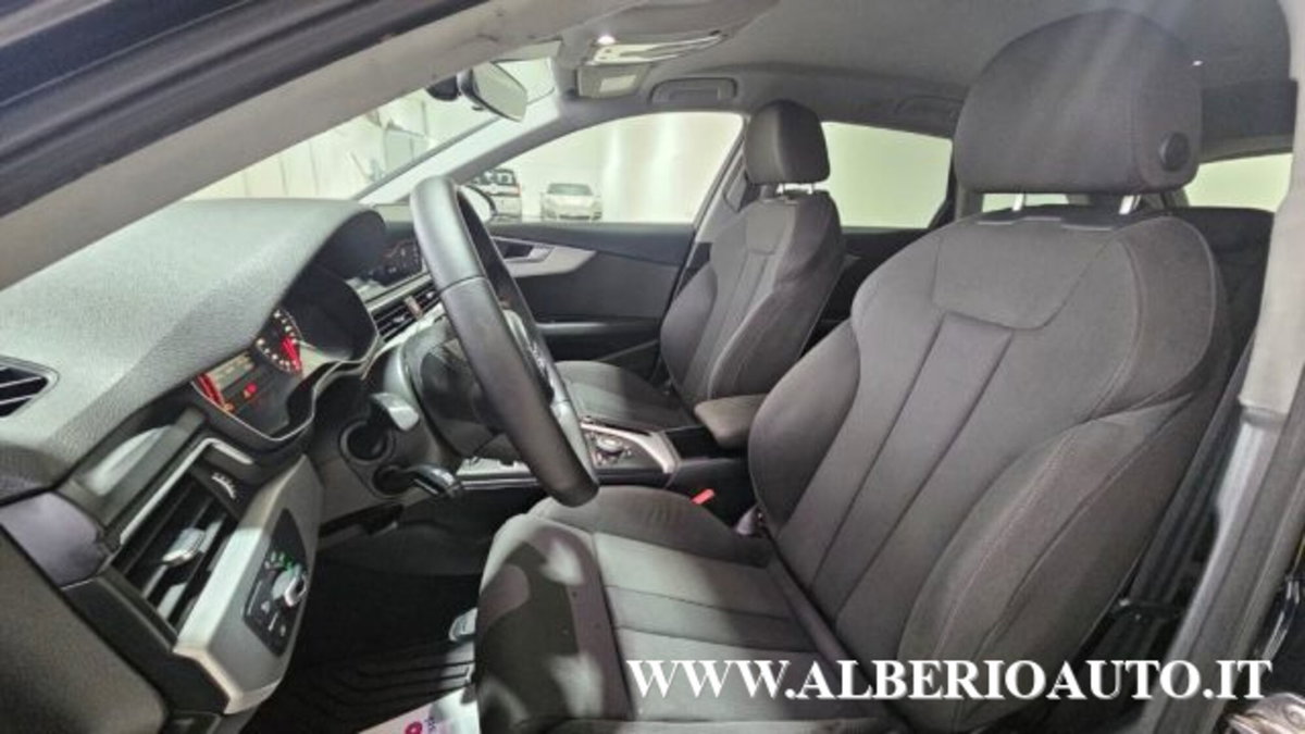 Audi A4 2.0 TDI 190 CV S tronic S line edition (16)