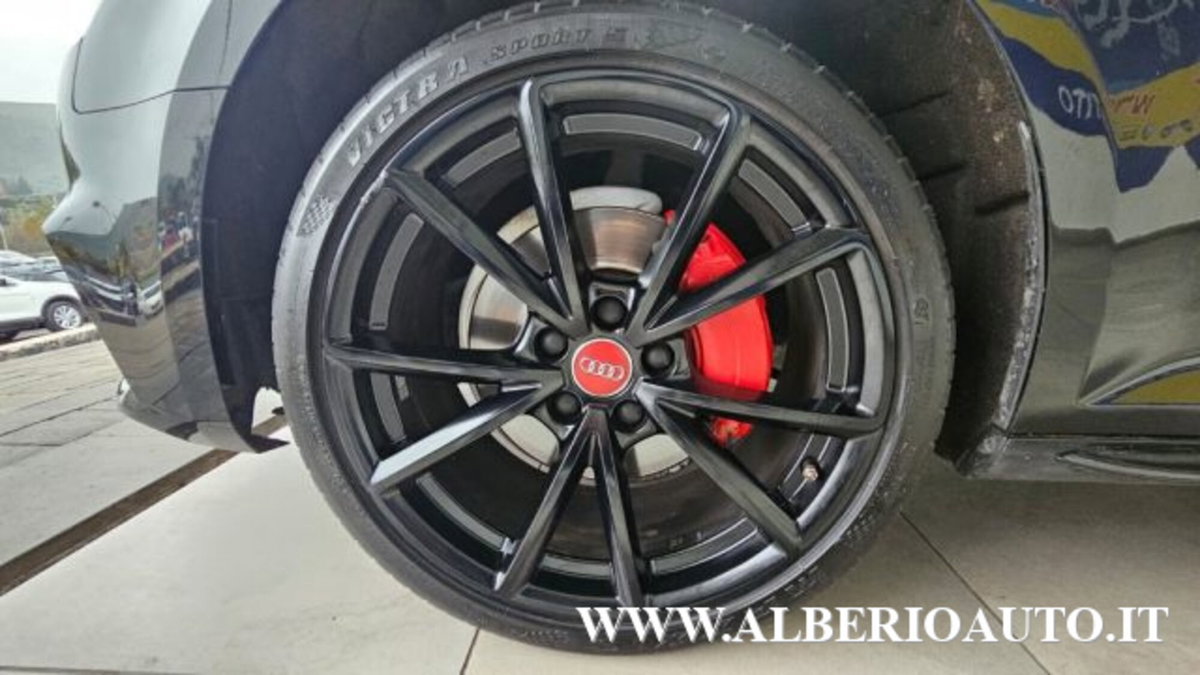Audi A4 2.0 TDI 190 CV S tronic S line edition (7)