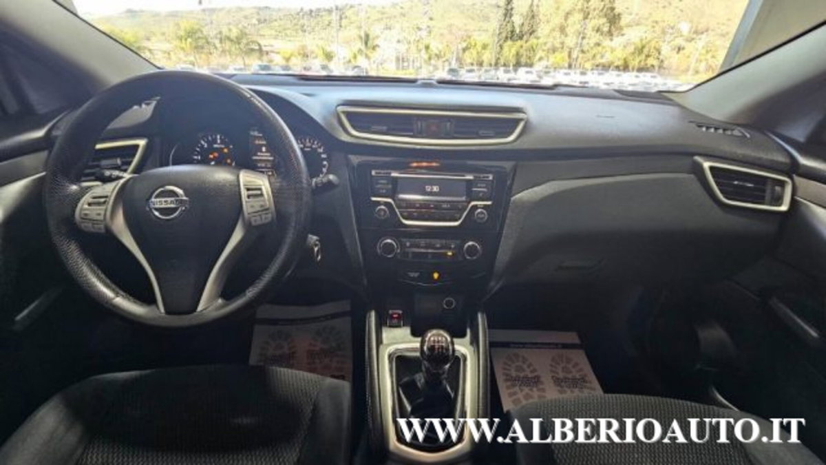 Nissan Qashqai 1.5 dCi DPF Acenta (14)