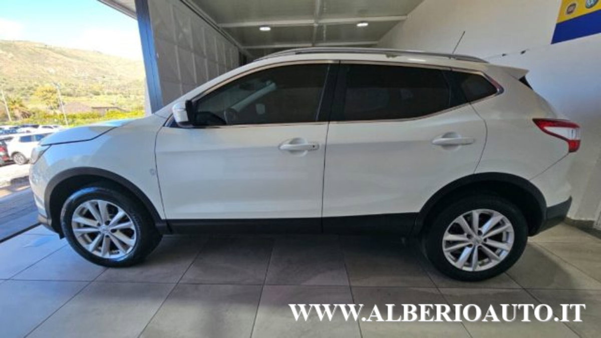 Nissan Qashqai 1.5 dCi DPF Acenta (5)