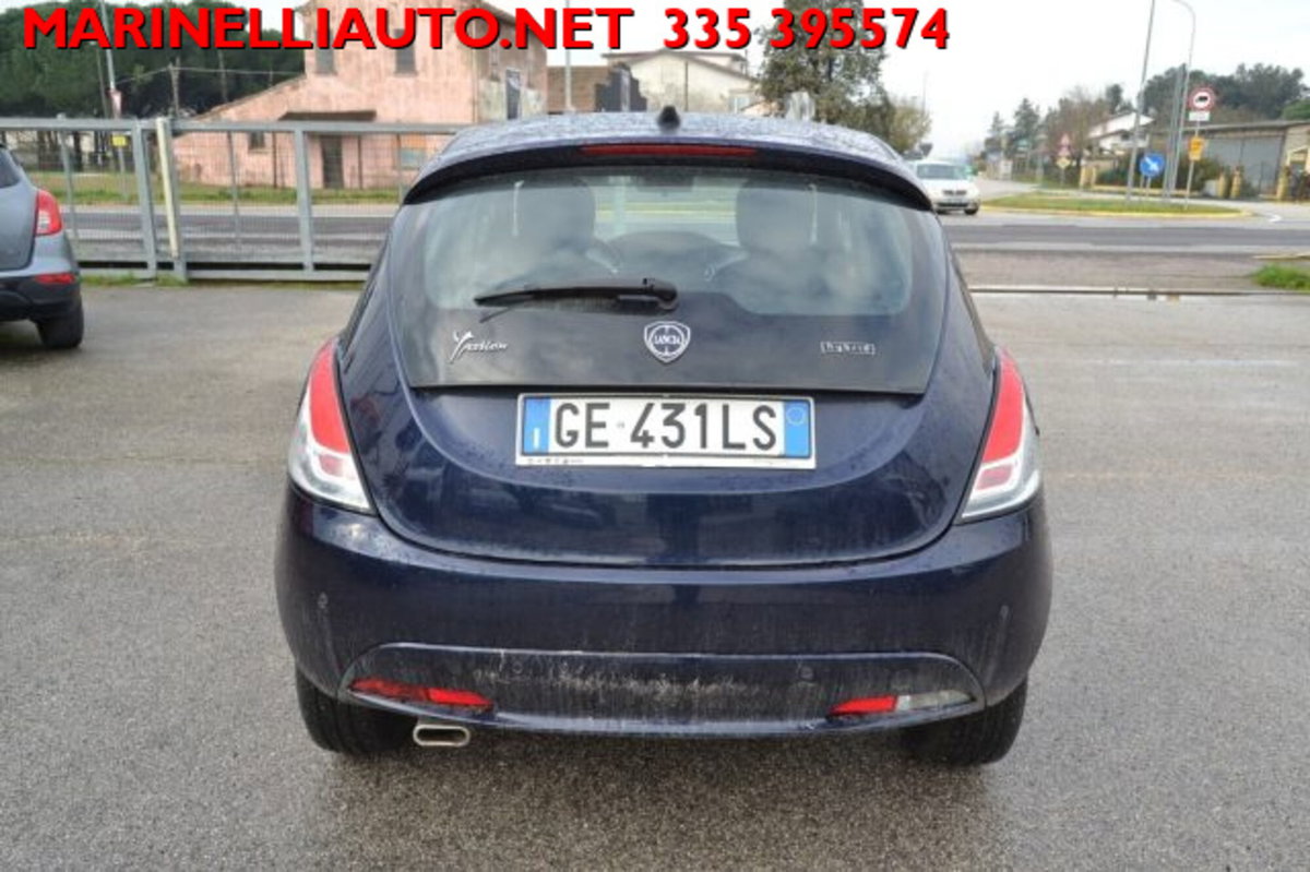 Lancia Ypsilon 1.0 FireFly 5 porte S&S Hybrid Ecochic Gold (7)