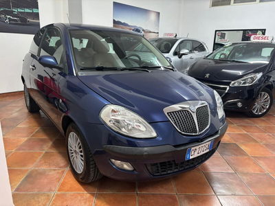 Lancia Ypsilon Multijet 16V Platino