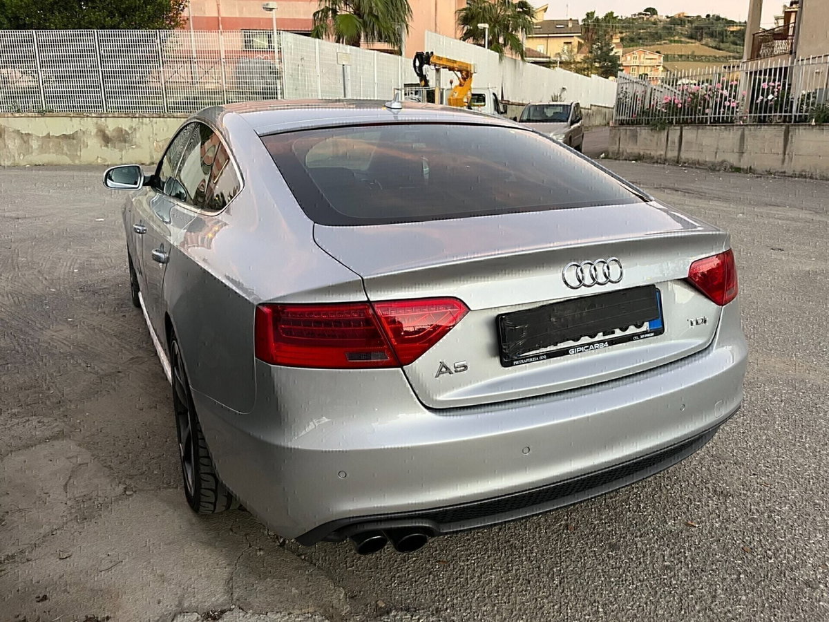 Audi A5 Sportback 2.0 TDI 177 CV multitronic (9)