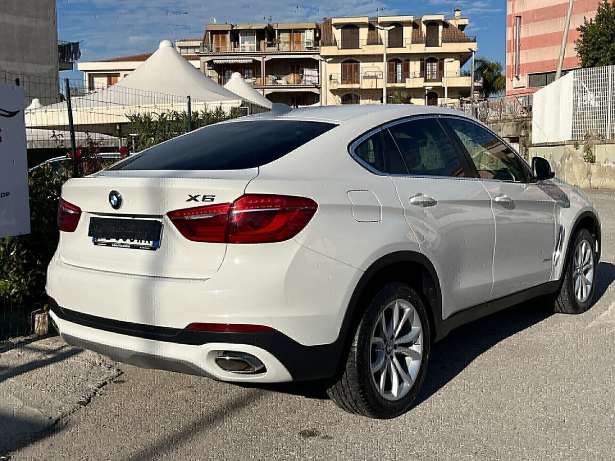 BMW X6 xDrive30d 258CV Extravagance (10)