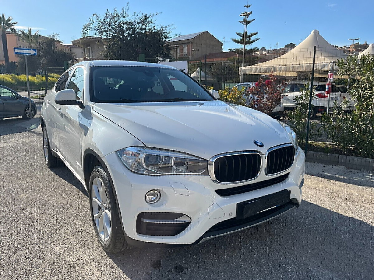 BMW X6 xDrive30d 258CV Extravagance (2)