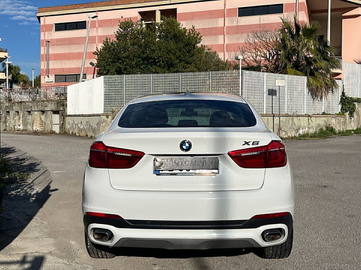 BMW X6 xDrive30d 258CV Extravagance (9)
