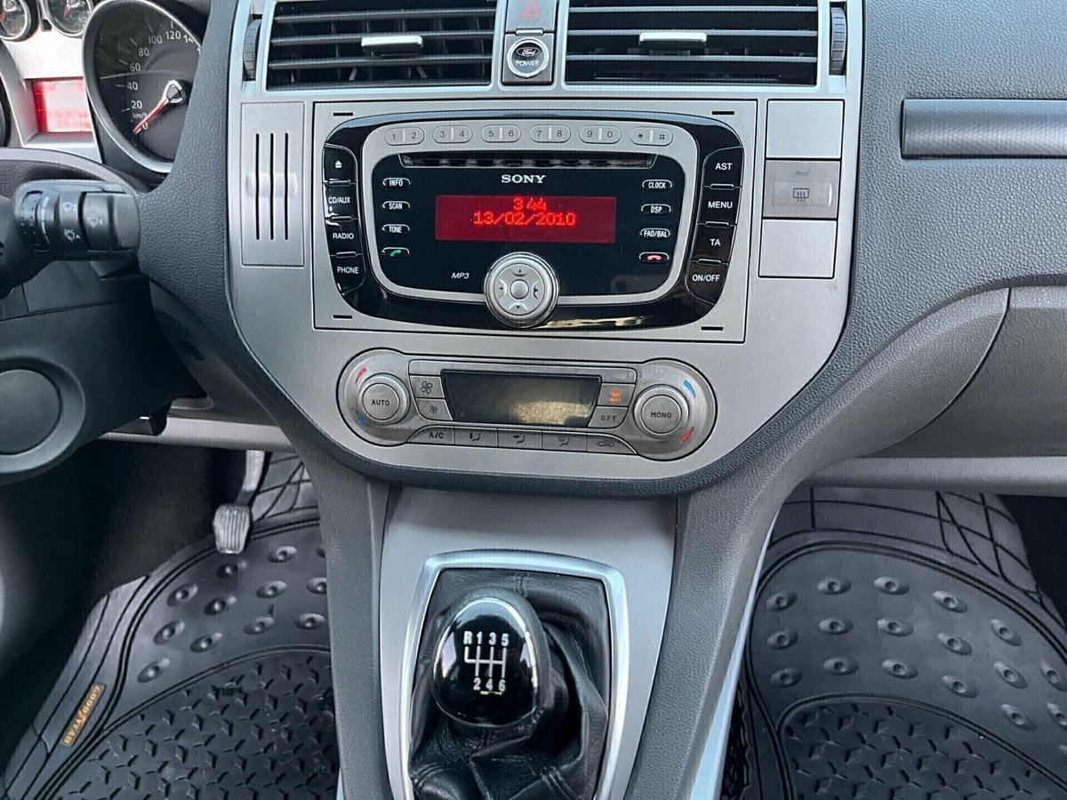 Ford Kuga 2.0 TDCi 136 CV 2WD Titanium DPF (15)