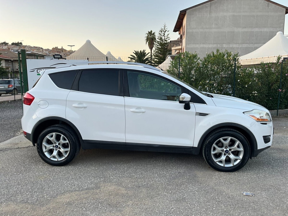 Ford Kuga 2.0 TDCi 136 CV 2WD Titanium DPF (4)