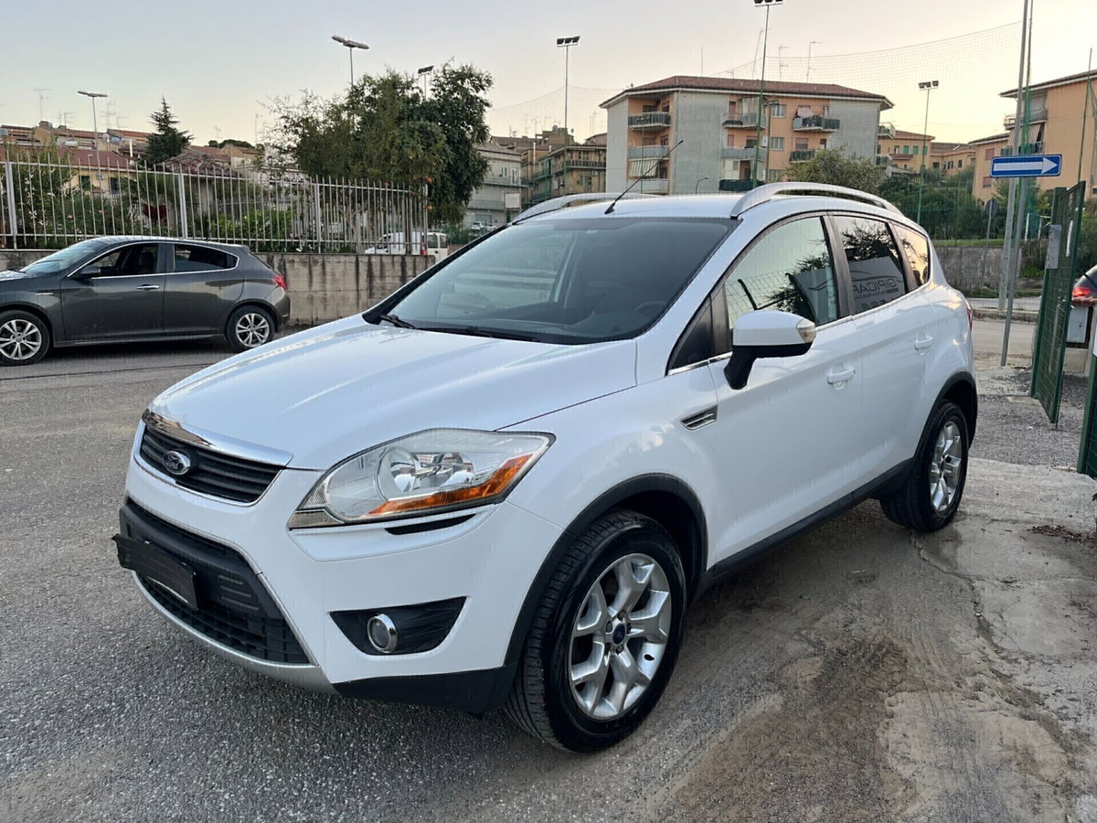 Ford Kuga 2.0 TDCi 136 CV 2WD Titanium DPF (5)