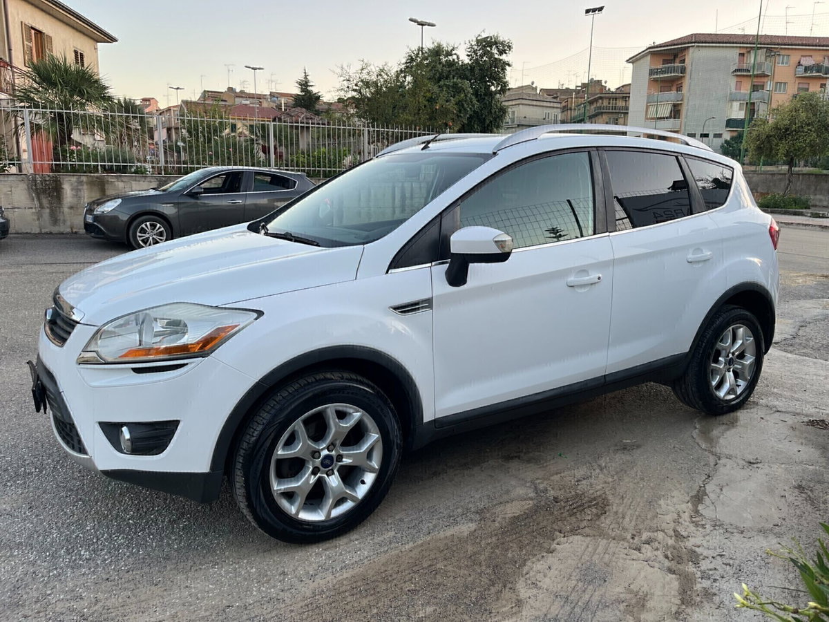 Ford Kuga 2.0 TDCi 136 CV 2WD Titanium DPF (7)