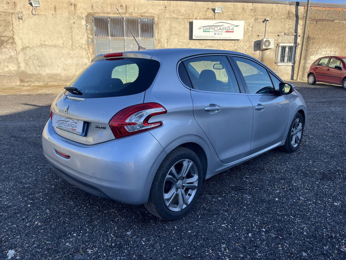 Peugeot 208 82 5 porte Allure (5)