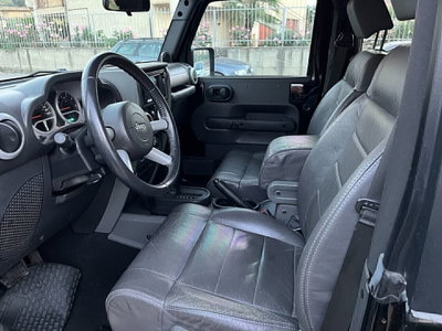 Jeep Wrangler 2.8 CRD DPF Sahara (10)