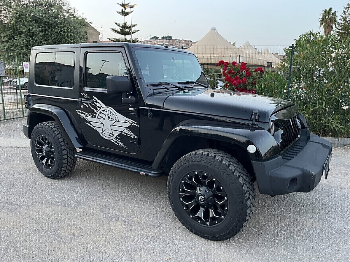 Jeep Wrangler 2.8 CRD DPF Sahara (3)