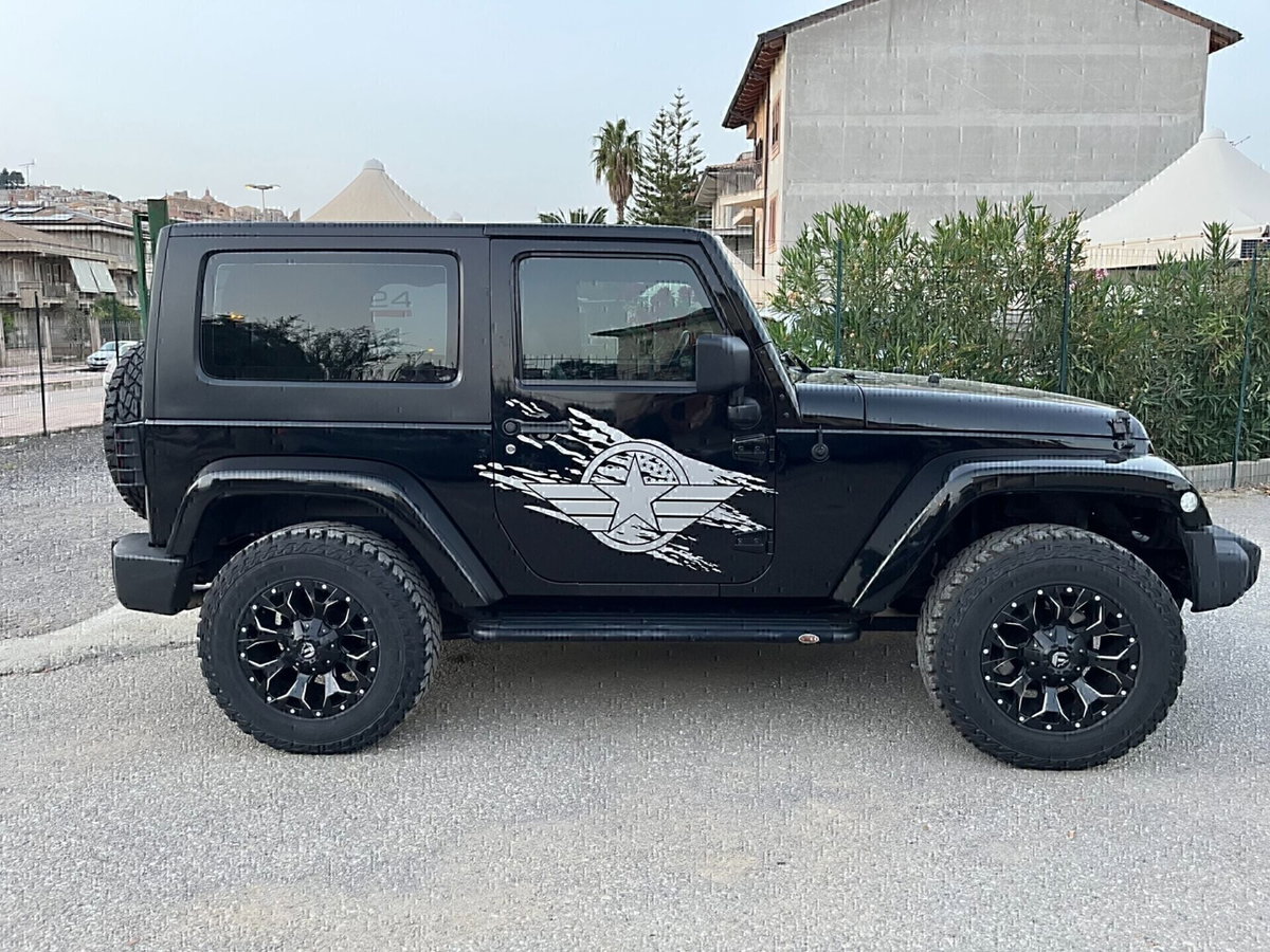 Jeep Wrangler 2.8 CRD DPF Sahara (4)