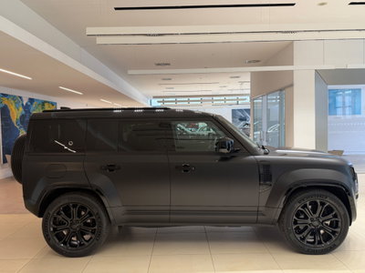 Land Rover Defender 110 4.4 V8 mhev Octa Black awd 635cv auto (15)
