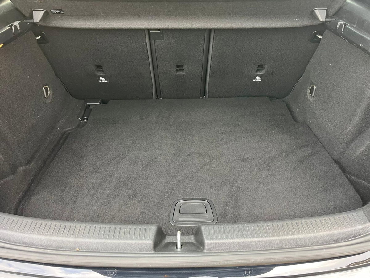 Mercedes-Benz Classe A 200 d Automatic Premium (15)