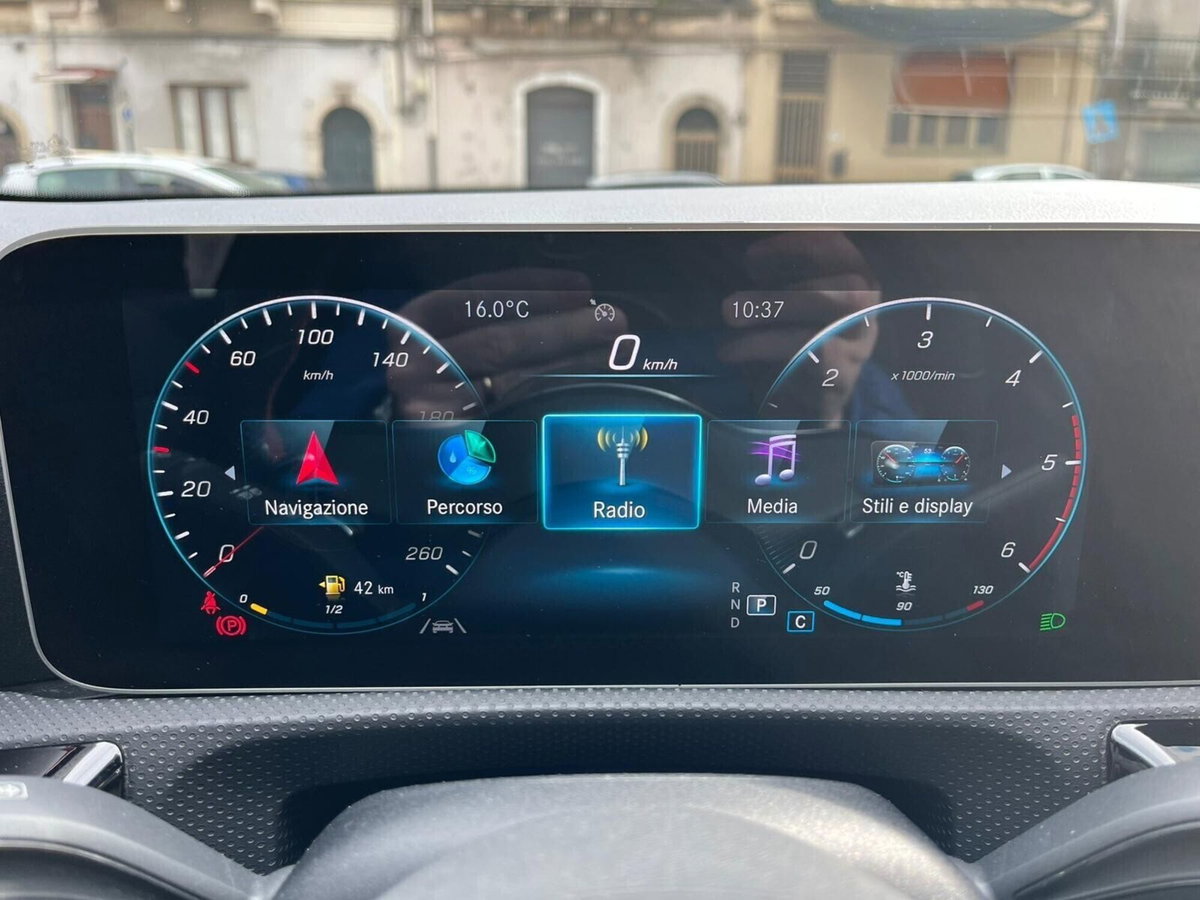 Mercedes-Benz Classe A 200 d Automatic Premium (20)
