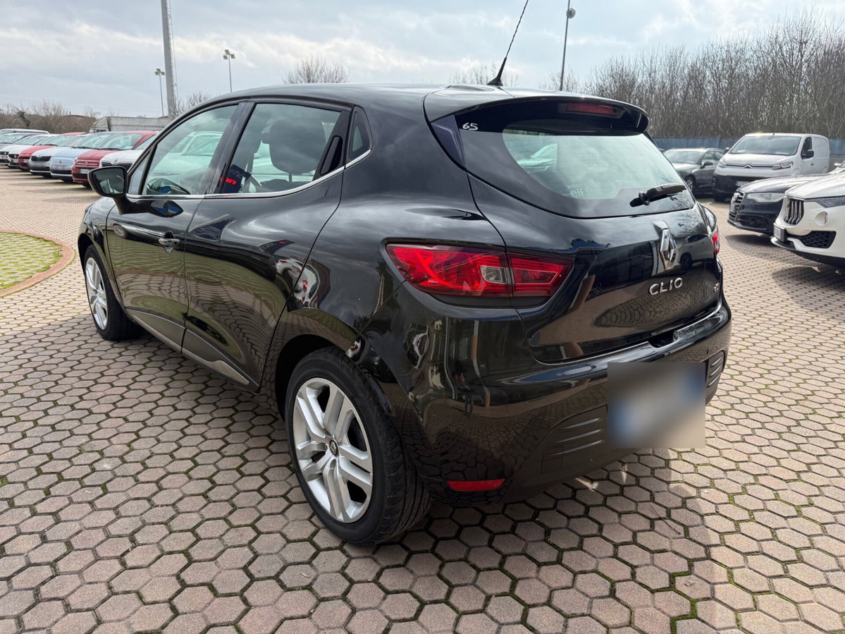 Renault Clio 1.5 dCi 90CV 5 porte Dynamique EcoBusiness (7)