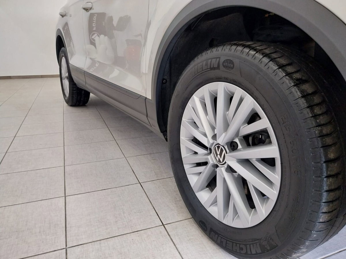 Volkswagen T-Roc 1.0 TSI Life (18)