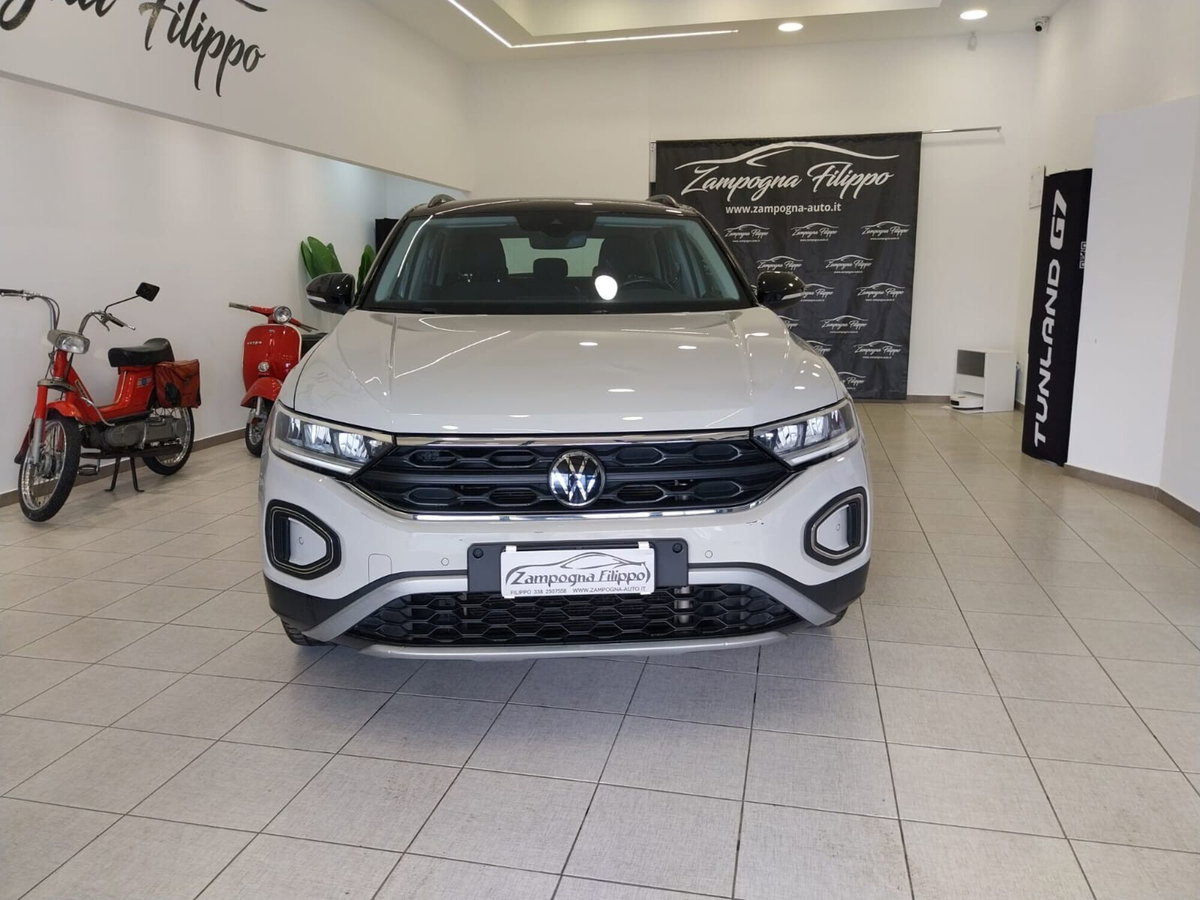 Volkswagen T-Roc 1.0 TSI Life (2)