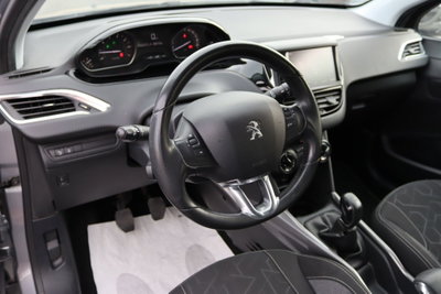 Peugeot 2008 VTi 82CV Active (10)