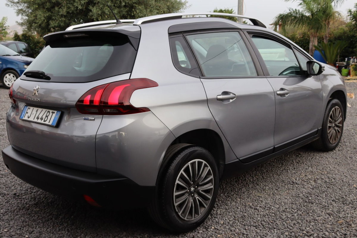 Peugeot 2008 VTi 82CV Active (5)