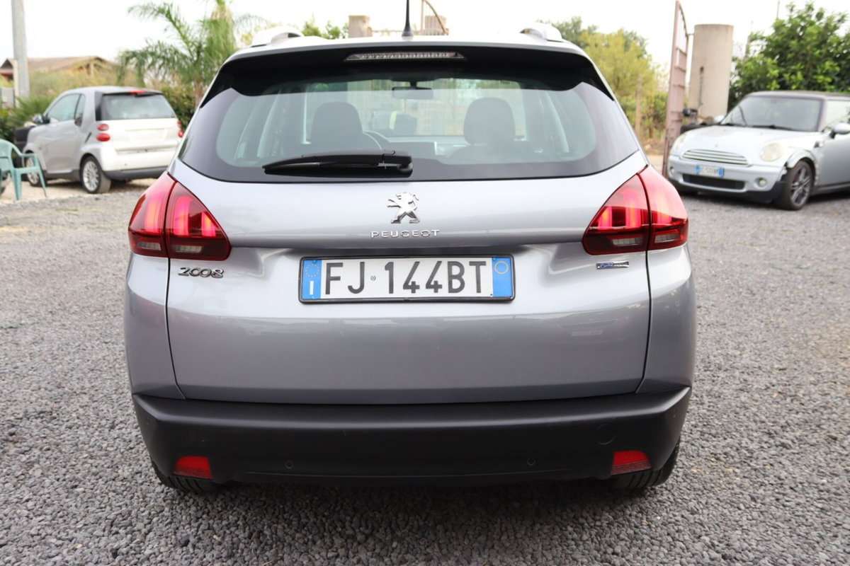 Peugeot 2008 VTi 82CV Active (6)