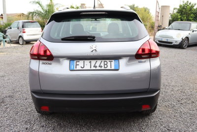 Peugeot 2008 VTi 82CV Active (6)