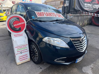 Lancia Ypsilon 1.2 69 CV 5 porte GPL Ecochic 30th Anniversary usata