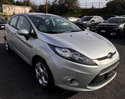 Ford Fiesta 1.4 TDCi 70CV 5 porte Titanium usata