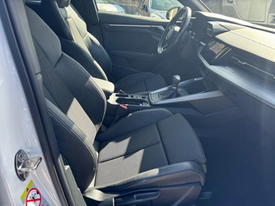 Audi A3 Sportback 30 TDI S line edition (10)