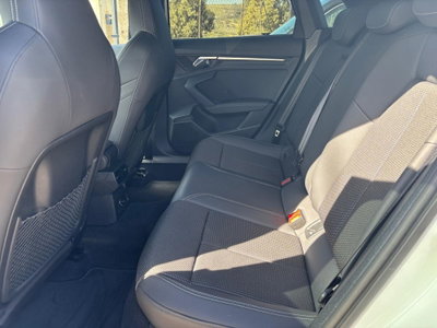 Audi A3 Sportback 30 TDI S line edition (8)