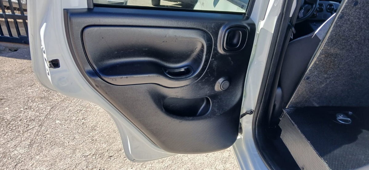Fiat Panda 0.9 TwinAir Turbo S&S 4x4 Pop Van 2 posti (17)