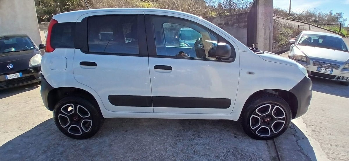 Fiat Panda 0.9 TwinAir Turbo S&S 4x4 Pop Van 2 posti (2)