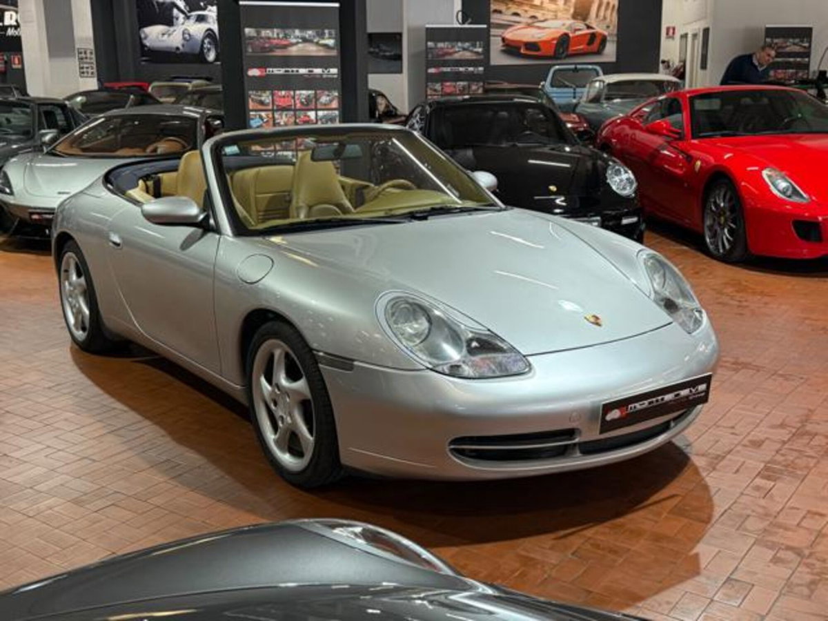 Porsche 911 Cabrio Carrera 4 cat (16)