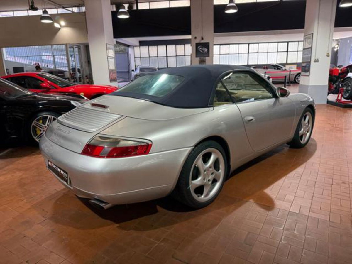 Porsche 911 Cabrio Carrera 4 cat (6)