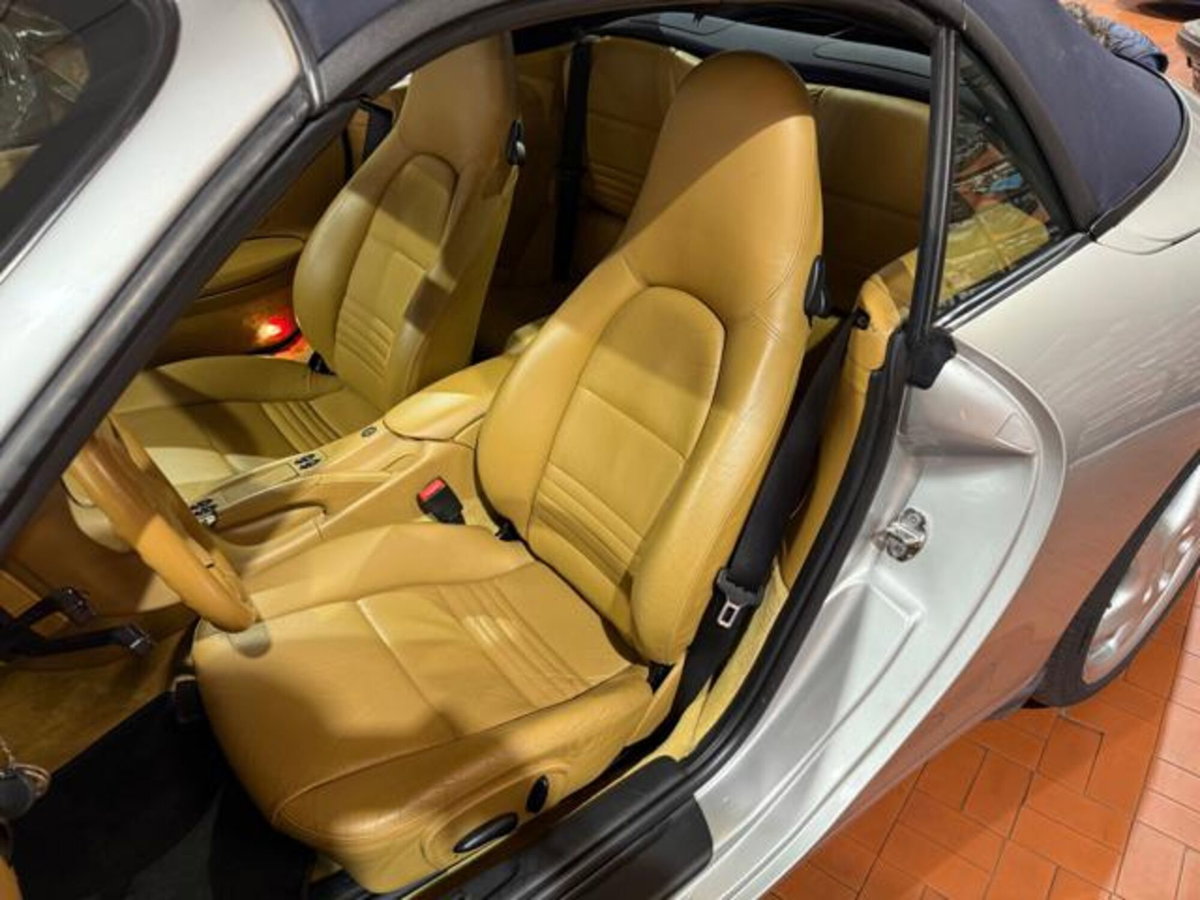 Porsche 911 Cabrio Carrera 4 cat (9)