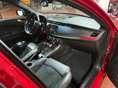 Alfa Romeo Giulietta 1750 turbo Veloce 240cv tct (12)