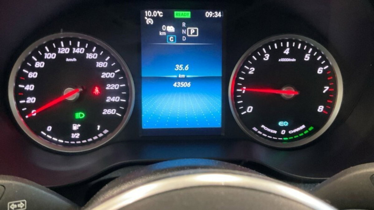 Mercedes-Benz GLC SUV 300 e 4Matic Plug-in hybrid Sport (6)