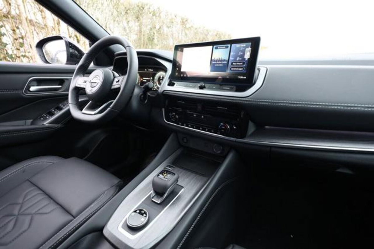 Nissan Qashqai 1.3 mhev Tekna 4wd 158cv xtronic (9)