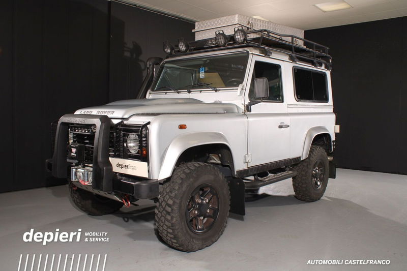 Land Rover Defender 90 2.4 TD4 Station Wagon S
