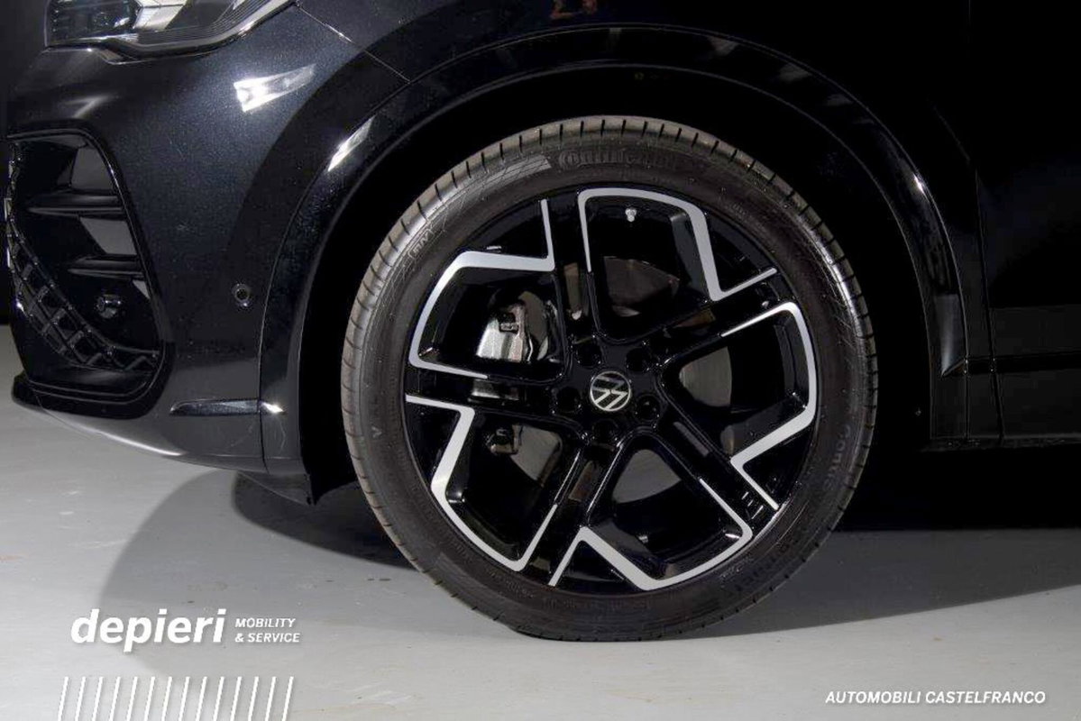 Volkswagen Tiguan Allspace 2.0 tdi R-Line 150cv dsg (5)