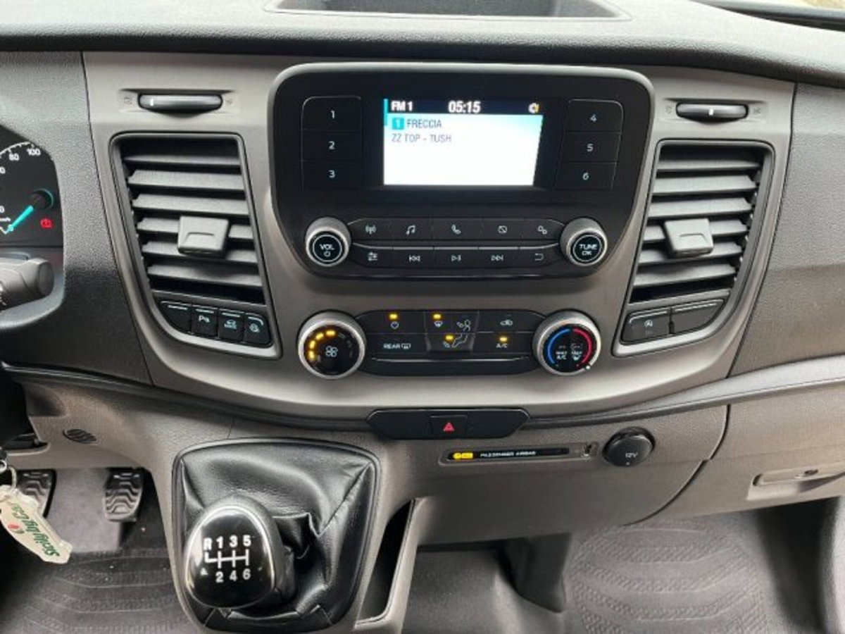 Ford Transit Custom Furgone 320 2.0 EcoBlue 130 PC Combi Trend (12)